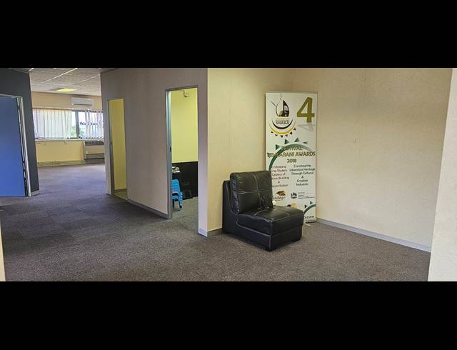 138M² OFFICE FOR SALE IN EMPANGENI CENTRAL
